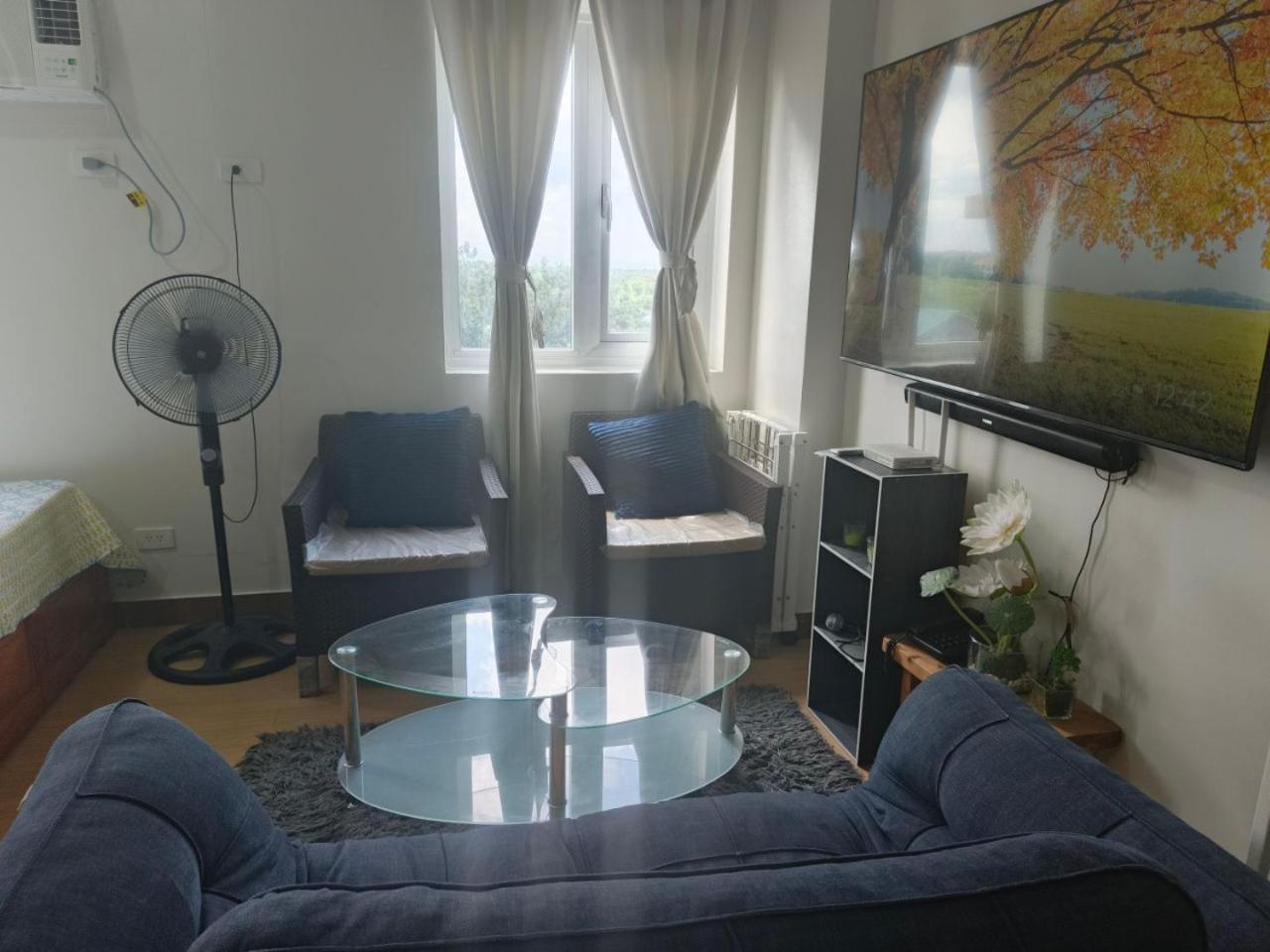 Happy Stays A - Sunset View At Smdc Hope Residences Trece Martires Esterno foto
